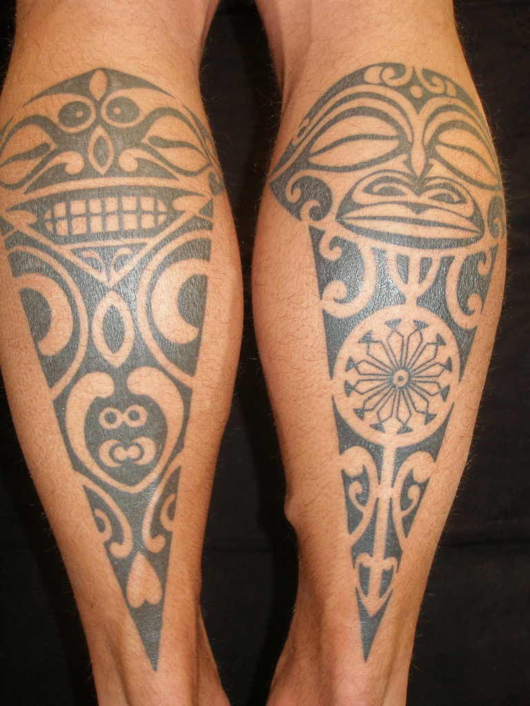 Hawaiian Tribal Leg Tattoo