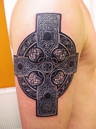 celtic tattoo on arm