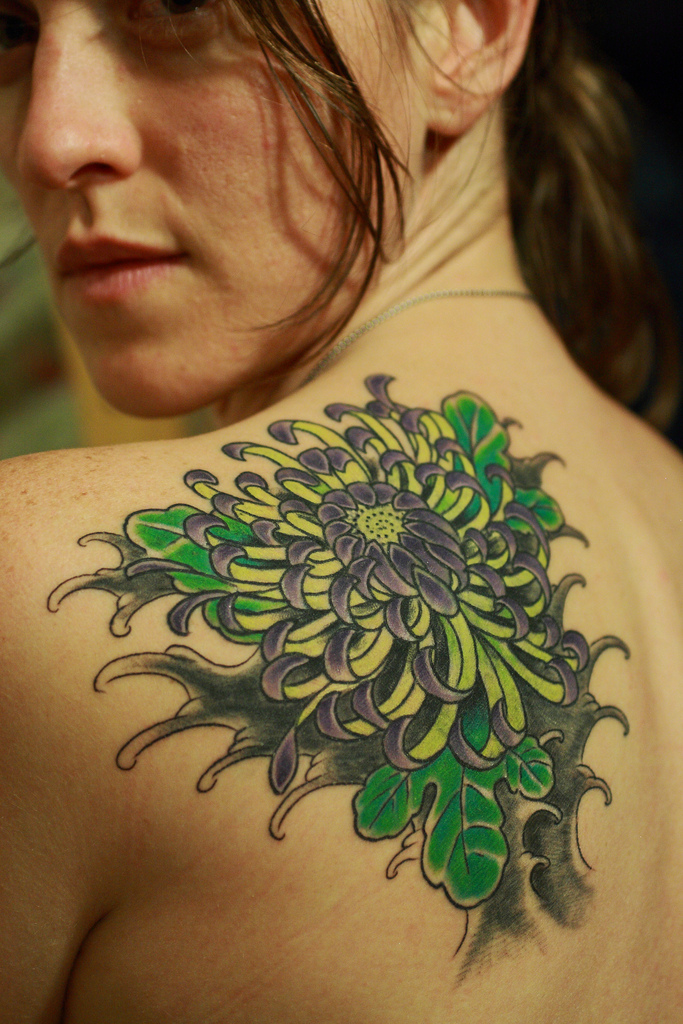 flower tattoo on shoulder