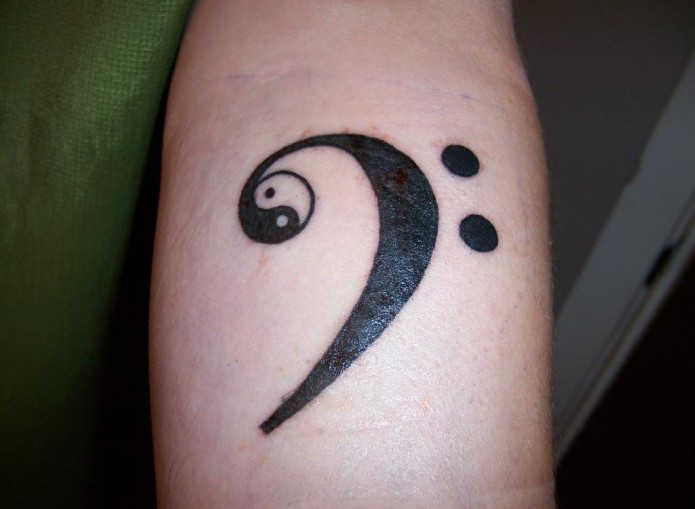 yin yang tattoo