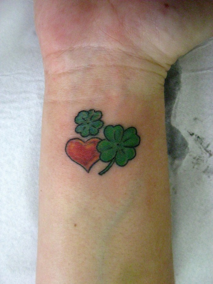 24 Beautiful Heart Tattoos Check Them Out