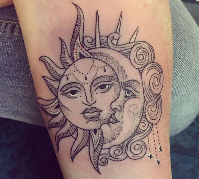 30 Radiant Sun And Moon Tattoo Ideas