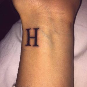 R Letter Tattoo Designs Top 20 Trending Images  Styles At Life