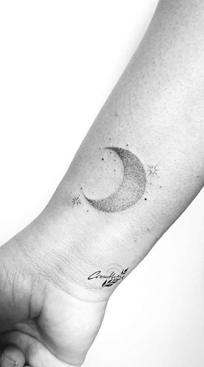 100 Unique Moon Tattoos Ideas and Meanings - Tattoo Me Now