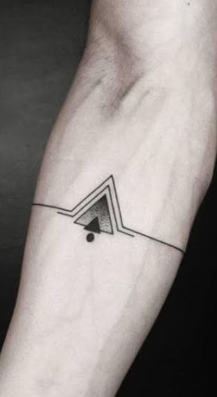 30 Simple Tattoos Ideas for Men in 2023  The Trend Spotter