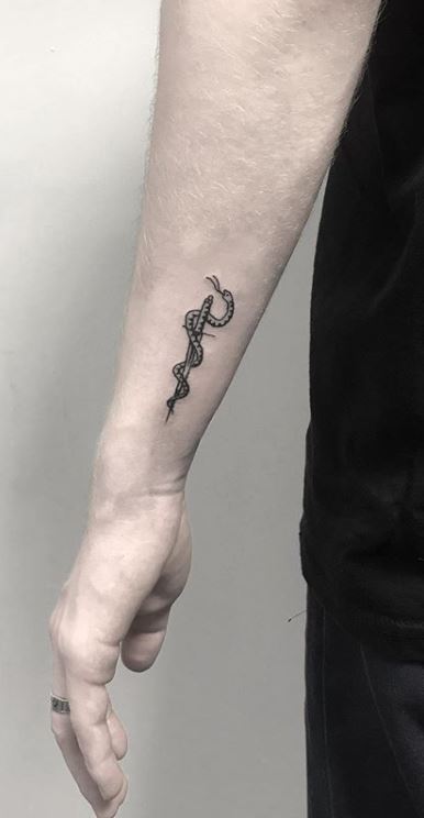 150 Unique Small Tattoos for Men - Tiny Tattoo Designs ...