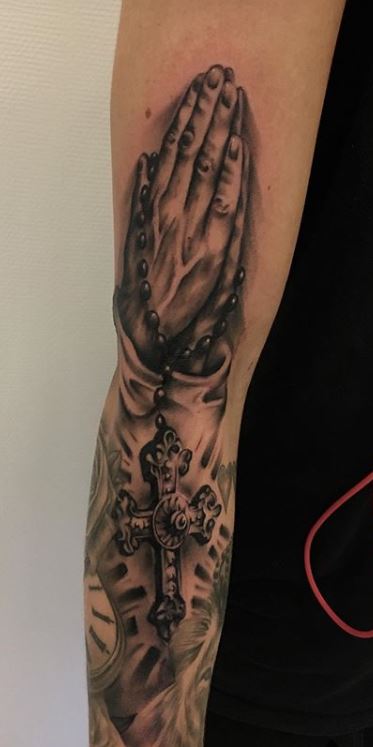 34 Religious Praying Hands Tattoos On Leg  Tattoo Designs  TattoosBagcom