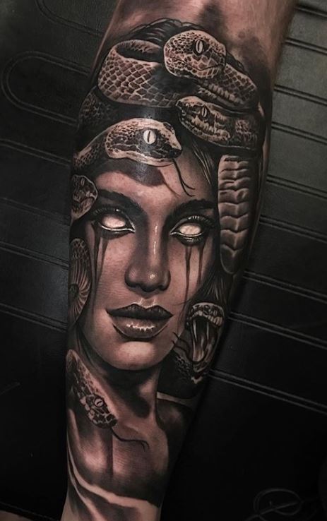 11 Simple Medusa Tattoo Ideas That Will Blow Your Mind  alexie