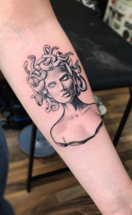 25 Powerful Medusa Tattoo Ideas with their Meanings  Tikli