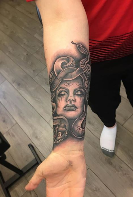 Medusa Tattoos The Ancient Greek Myth And Current Symbolism  Psycho Tats