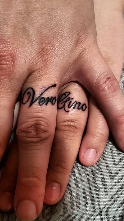 Pin by Rachel Anne on Tattoos | Name tattoo on finger, Wedding band tattoo, Finger  tattoos