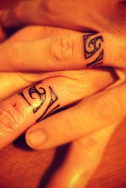 8 Wedding Ring Tattoo Ideas