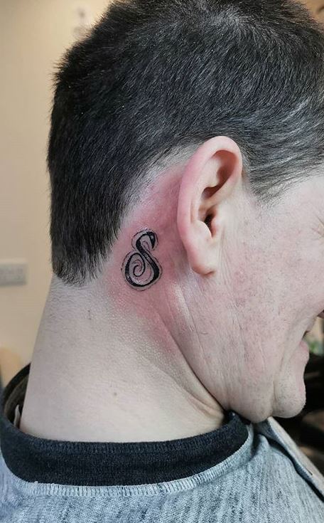 185 Trendy Behind the Ear Tattoos and Ideas - Luv68