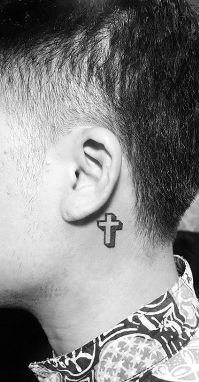 185 Trendy Behind the Ear Tattoos and Ideas - Tattoo Me Now