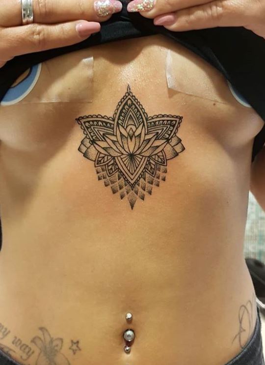 96 Sexy Under Breast Tattoo Designs For Women