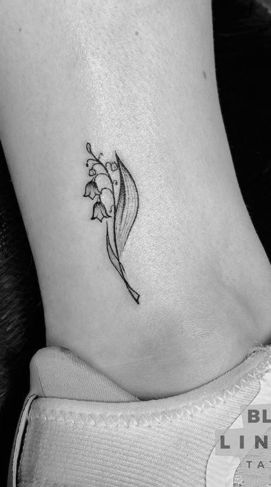 Spider Lily Flower Temporary Tattoo – neartattoos