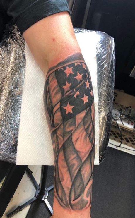 Fallen Sparrow Tattoos on Twitter Because everyday is the perfect day to  honor your flag and what it represents for you art by   andresjaramillotattoo americanflag fullsleeve foursessions usa usa  tattoo americantattoos 