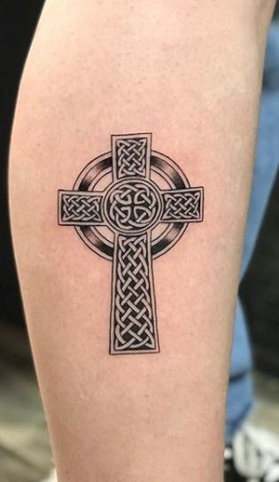 Celtic Cross Tattoos | Tattoo Designs & Ideas You Should Check Out!