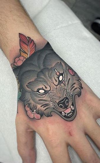 Wolf Tattoos - What's their Meaning? PLUS Ideas & Photos Wolf Tattoos - What's their Meaning? PLUS Ideas & Photos