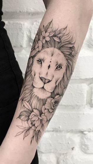 Lion Tattoos What S Their Meaning Plus Cool Examples