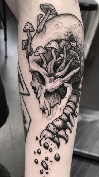 Melting Skull by Daniel Chashoudian TattooNOW