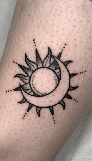 Sun Moon Tattoos What S Their Meaning Plus Photos