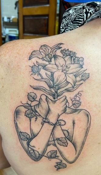 Cute and Delicate Flower Tattoo Design – Tattoos Wizard Designs