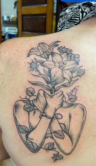 20+ Rose Flower Vine Tattoo Design Ideas For Men-Women – EntertainmentMesh