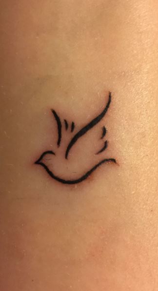 Pin by Mandy Autry on My Style | Dove tattoo, Dove tattoo design, Tattoo  outline drawing
