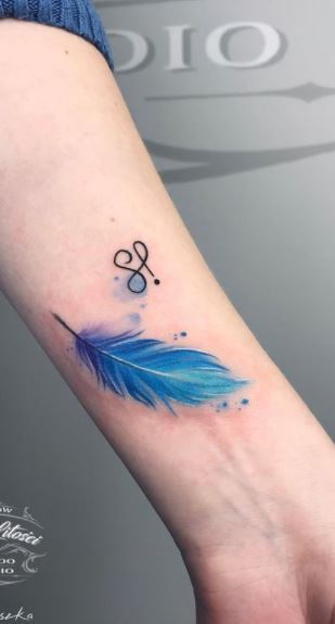 50+ Feather tattoo Ideas [Best Designs] • Canadian Tattoos