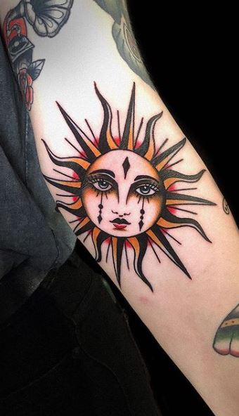 30 Radiant Sun And Moon Tattoo Ideas