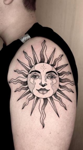 tattoo style icon of a sun with face 12097000 Vector Art at Vecteezy