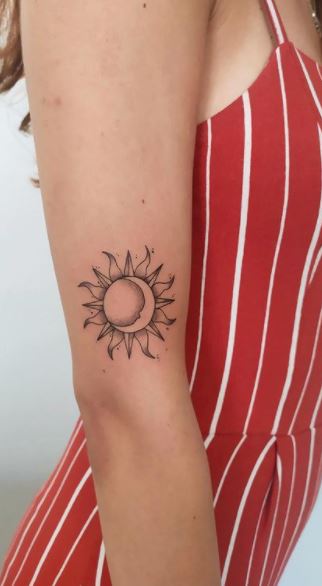 Basic Sun Tattoo Design Small Meaningful Tattoos Meaningful Tattoos Crayon