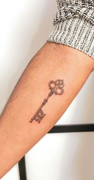 Vintage Ornamental Keys And Locks  Key tattoos, Key drawings, Vintage key  tattoos