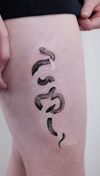 White Ink Tattoos Pros  Cons 8 Years Later  Slashed Beauty
