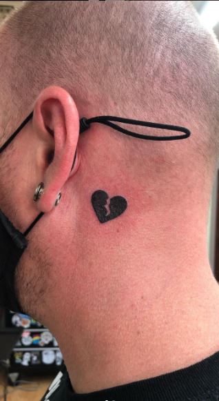 11 Outline Heart Tattoo Ideas That Will Blow Your Mind  alexie