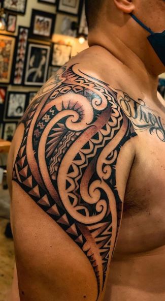 Shoulder Tattoos - Beautiful Designs & Ideas for Shoulder Ink Shoulder Tattoos - Beautiful Designs & Ideas for Shoulder Ink
