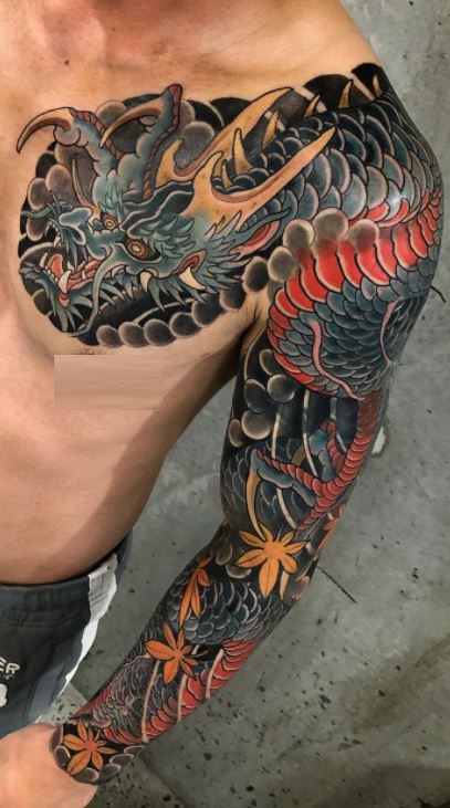 35 Awesome Traditional Japanese Sleeve Tattoos - Tattoo Me Now