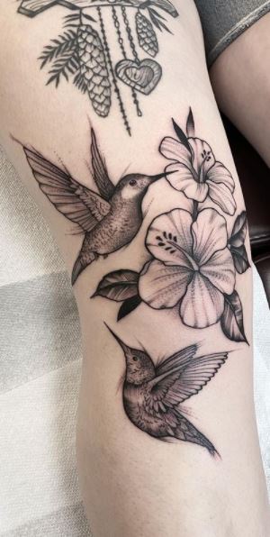 11 Hummingbird Tattoo With Flowers That Will Blow Your Mind  alexie