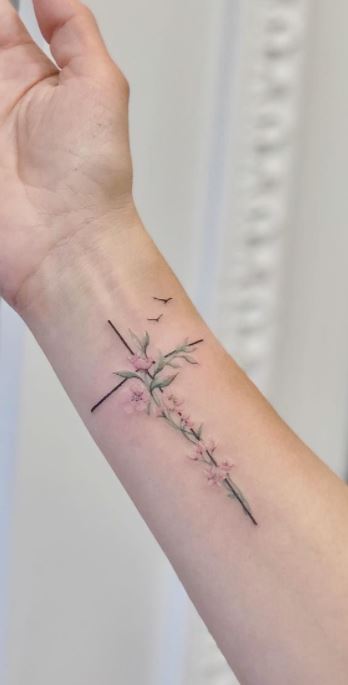 63 Unique Ideas Of Cross Tattoo Designs For Women