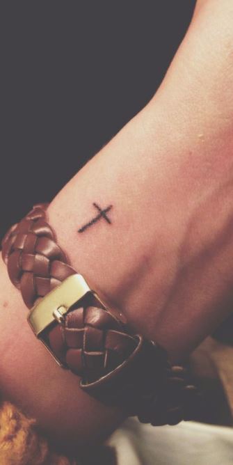 Cross Tattoos for Women Ideas and Designs for Girls #35 Cross Tattoos for Women Ideas and Designs for Girls