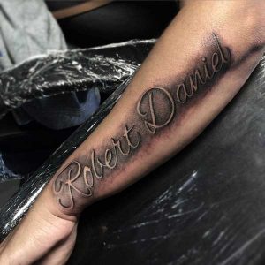 Name Tattoos - Cool Examples, Font Recommendations & Designs