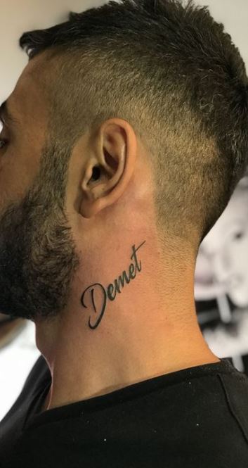 Name Tattoos - Cool Examples, Font Recommendations & Designs