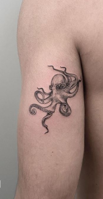 Shoulder Realistic Octopus Tattoo by Silvercrane Tattoo