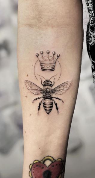 100 Beautiful Bee Tattoos, Ideas, & Meaning - Tattoo Me Now