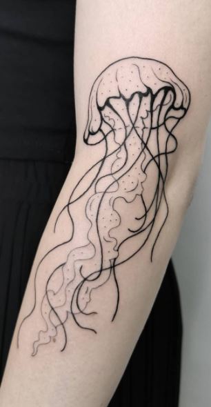 15 Beautiful and Vibrant Jellyfish Tattoos  Tattoodo