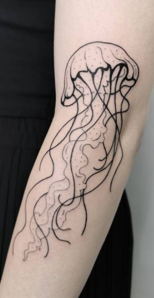 45 Designing a Unique and Symbolism Behind Jellyfish Tattoos