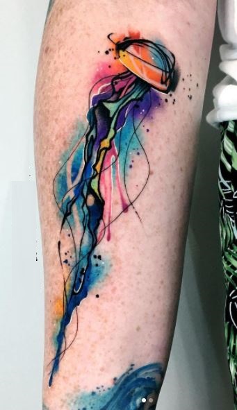 10 Best Jellyfish Tattoo Ideas for Ocean Lovers