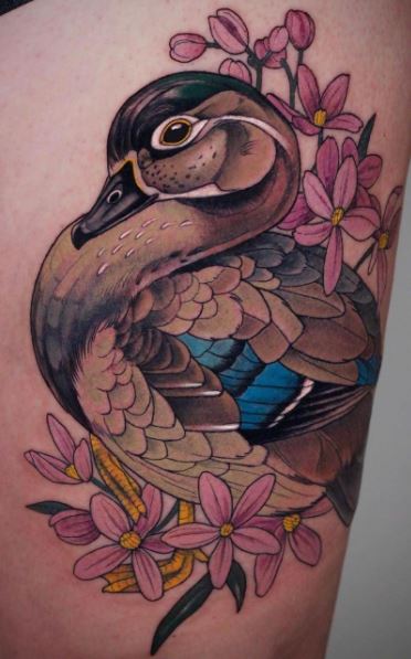 Mismatched style Duck Tattoo done in Crayon line and solid colors Thanks  quaysumlieu  DM for Bookings  tattoo cute tattoocute  Instagram  post from tattoocute