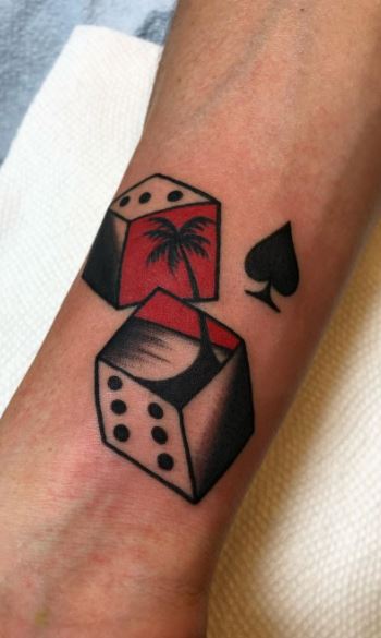 30 Dice Tattoos Best Drawings and Meaning of Dice  100 Tattoos